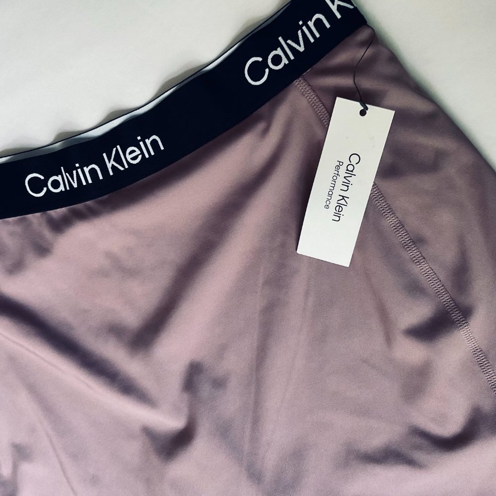 CALVIN KLEIN Women's Performance Athletic Skort NWT Size Large